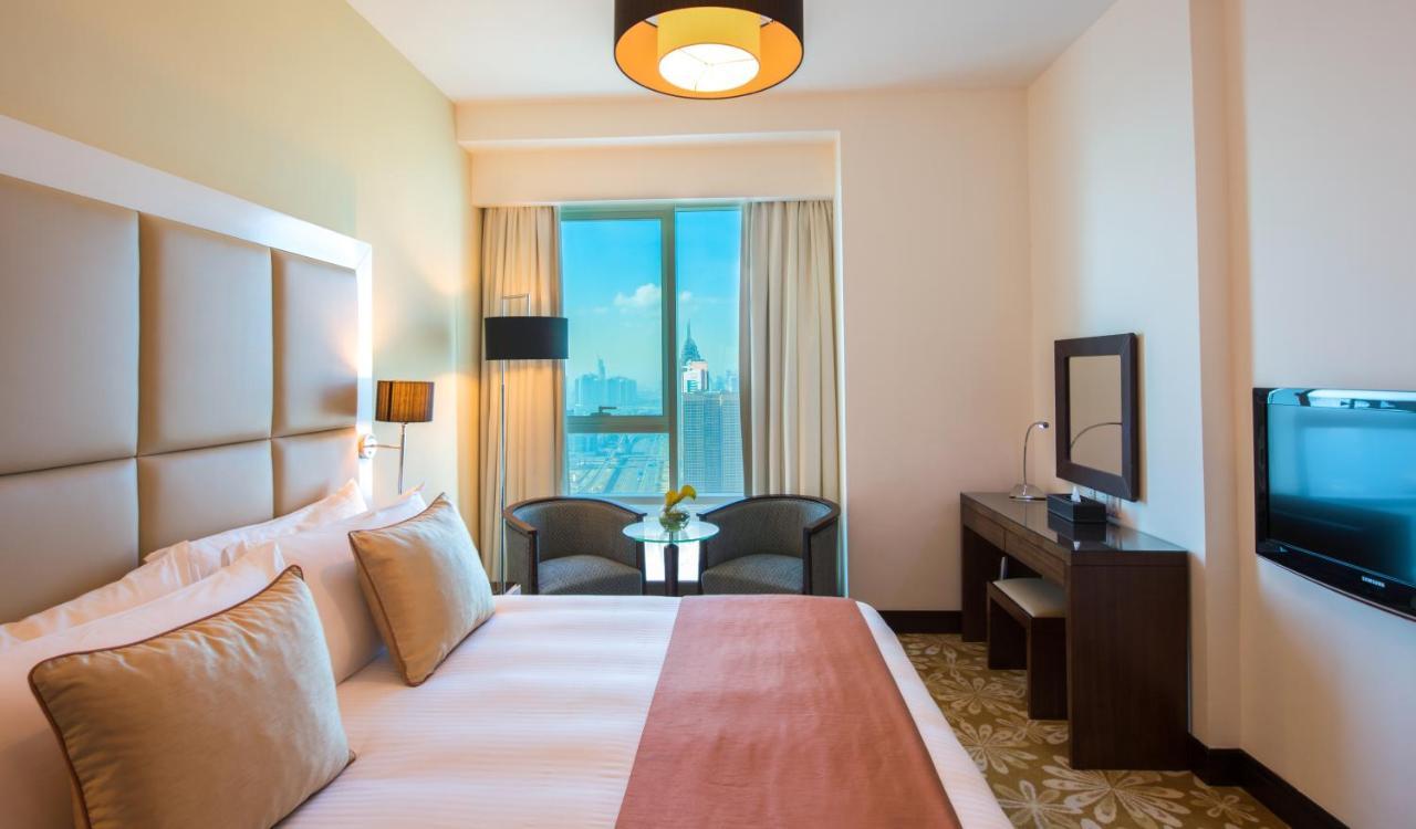 La Suite Dubai Hotel & Apartments Exterior foto