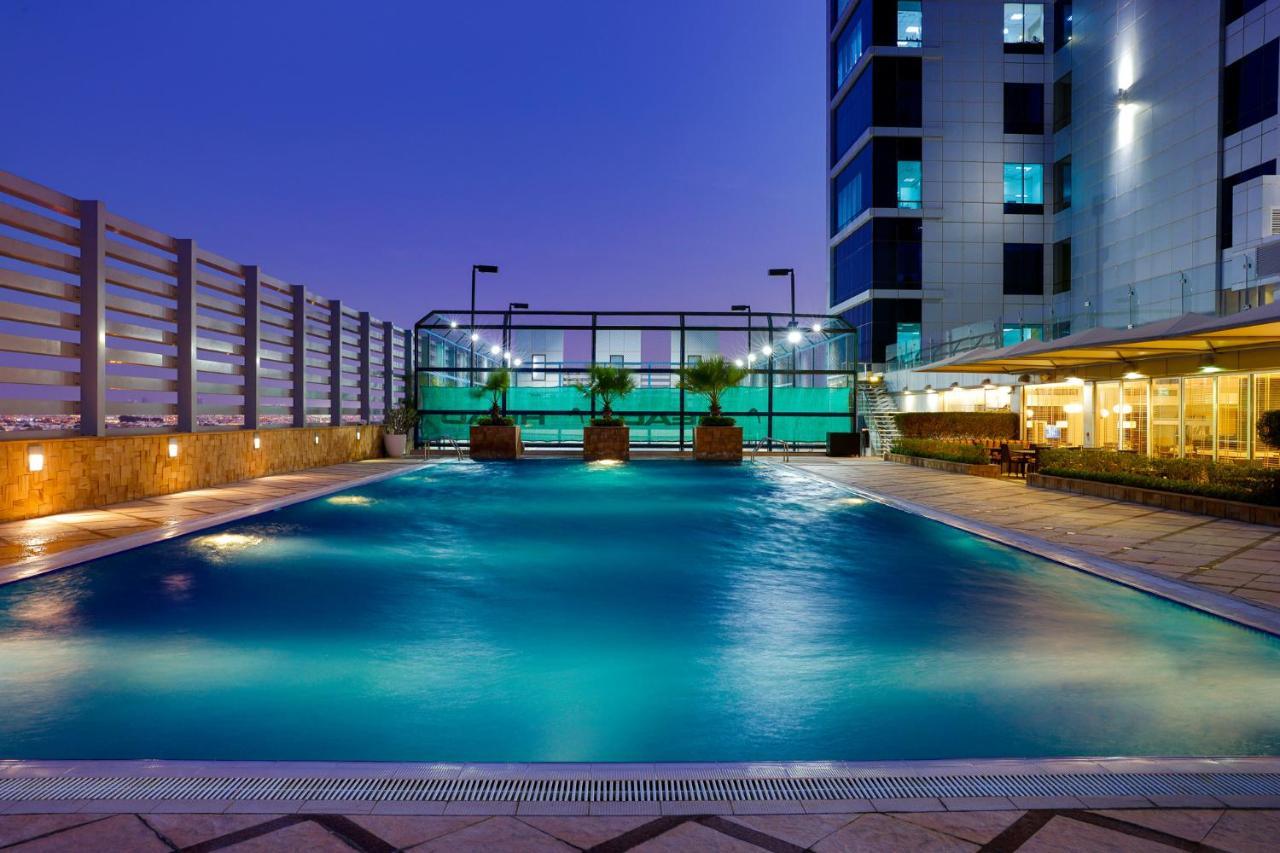 La Suite Dubai Hotel & Apartments Exterior foto